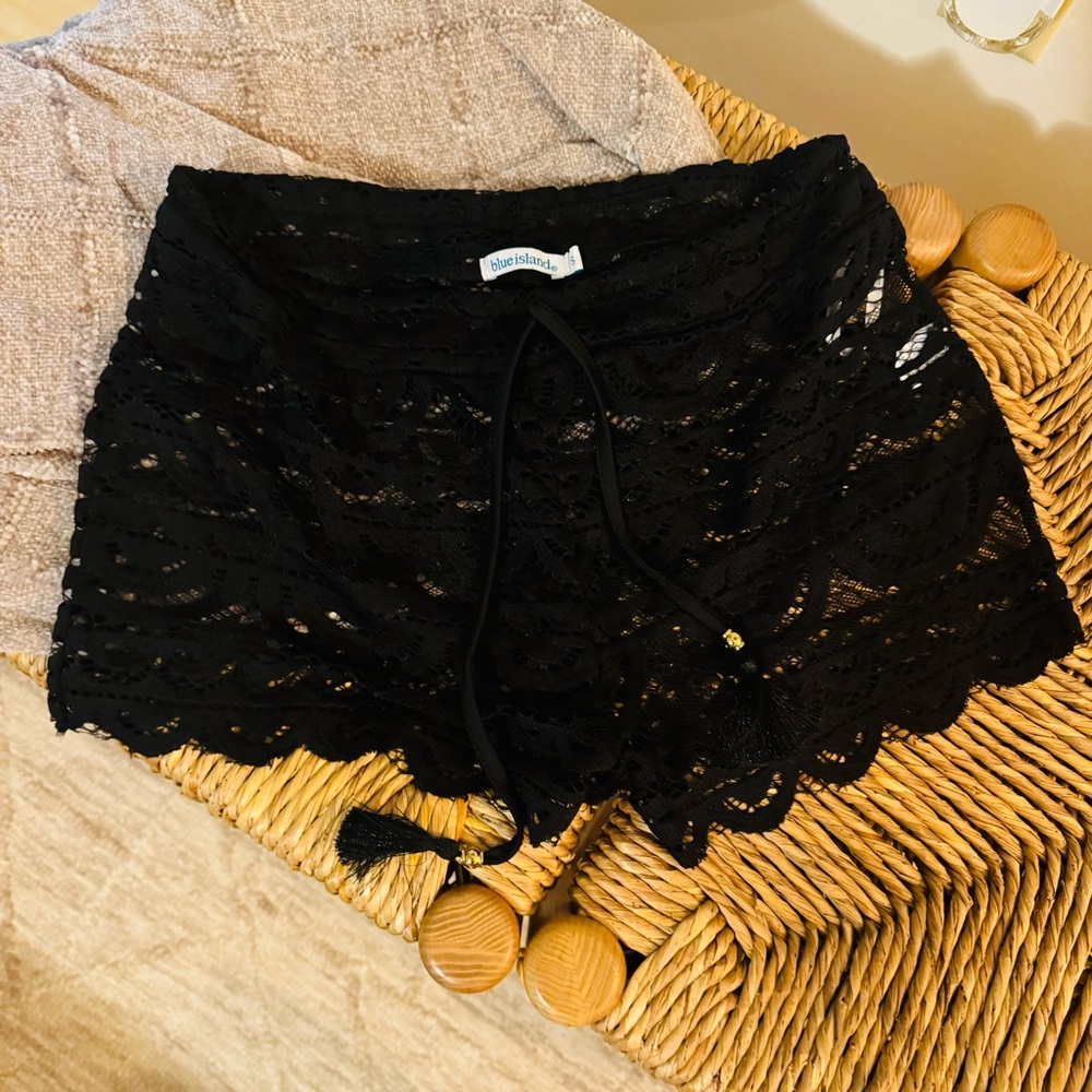 Blue Island swimsuit cover up shorts black size S